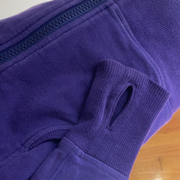 Rare lululemon Extra-Long Scuba Hoodie! - Picture 4 of 4